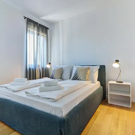 Mare Sano Plaza Appartement *