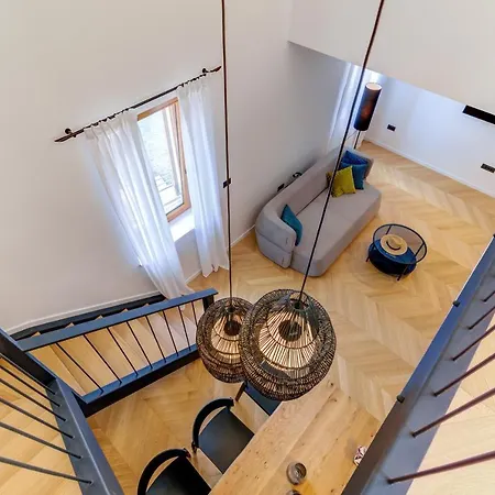 Mare Sano Plaza أوباتيا