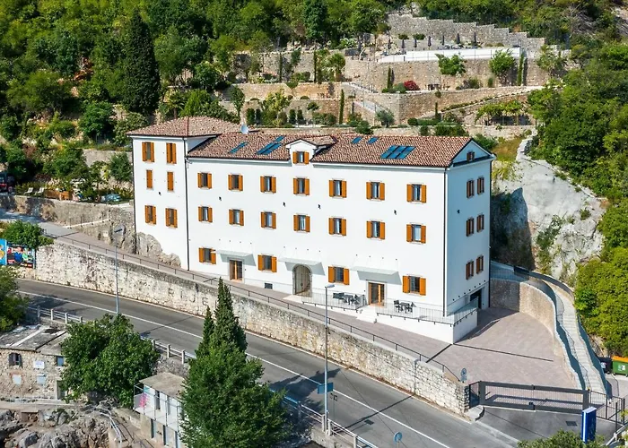 Mare Sano Plaza Апартаменты *