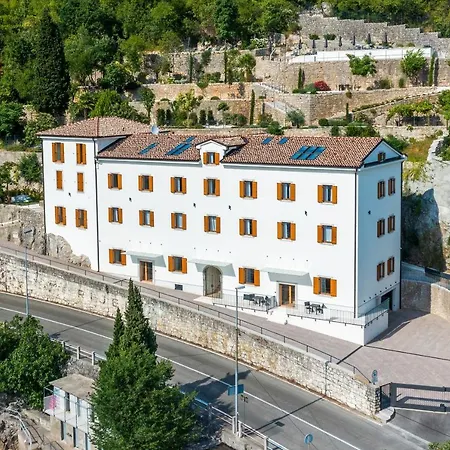 Mare Sano Plaza Apartment *